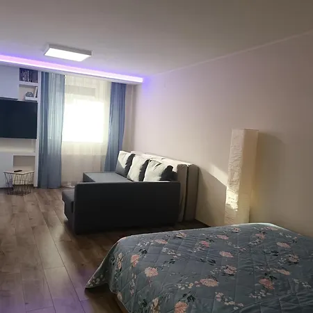 Csaladi Apartman * تابولتْسا
